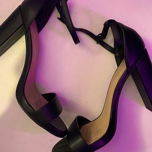 Ankle Black Strapped heels